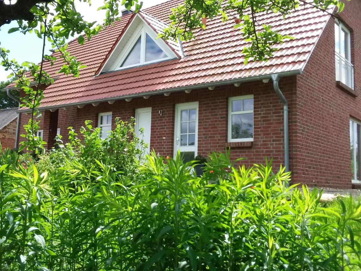 Haus Rosengarten- Ruhige Ferienwohnungen Im Gruenen Sehlen Экстерьер фото